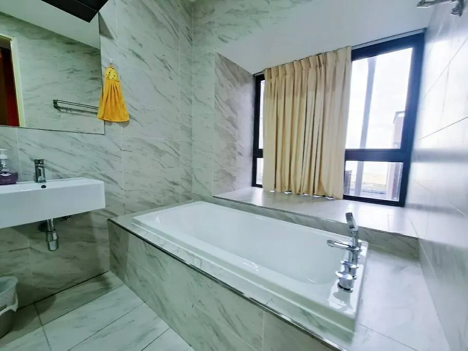 Apartment Winniethepooh#Bathtubpoolseaview Malacca