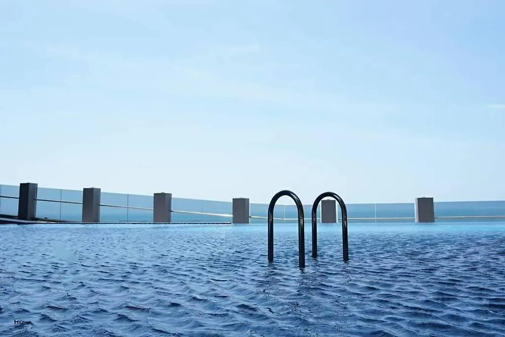 Winniethepooh#Bathtubpoolseaview Malacca Malajsie